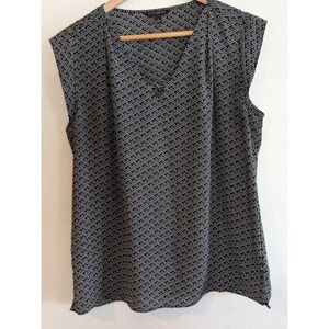 Banana Republic Sleeveless Blouse Womens Medium Black White Geometric Print Top